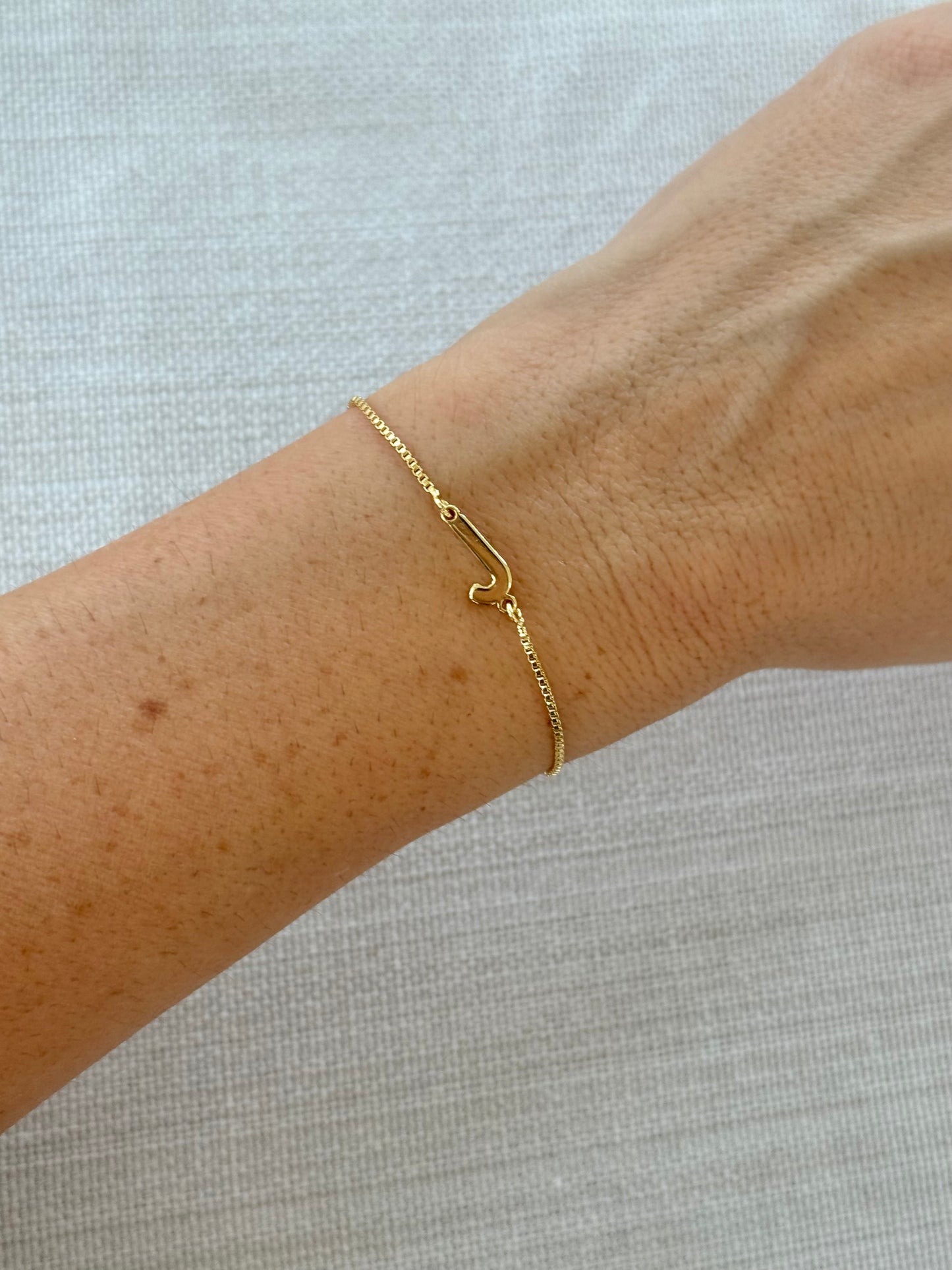 Initial Adjustable bracelet