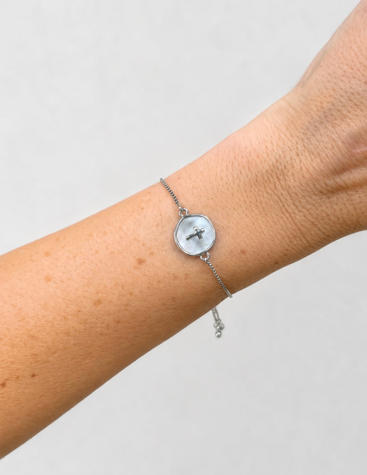 Silver Adjustable Round Cross Bracelet