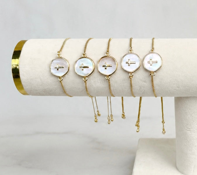 Adjustable Gold Round Cross