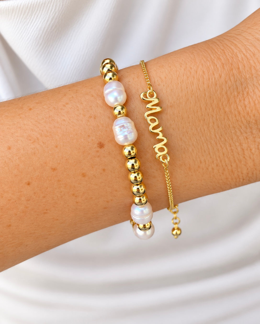 Mama Gold Bracelet